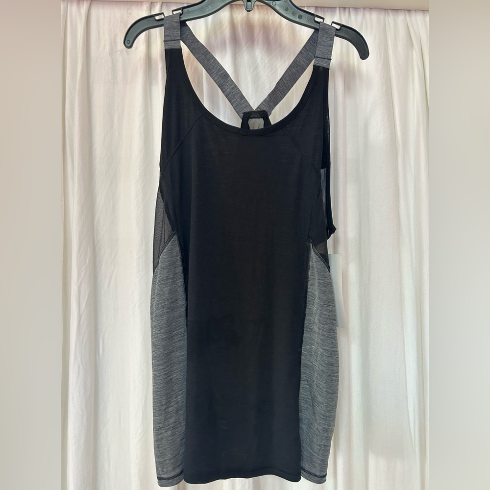 Lululemon racerback workout tank